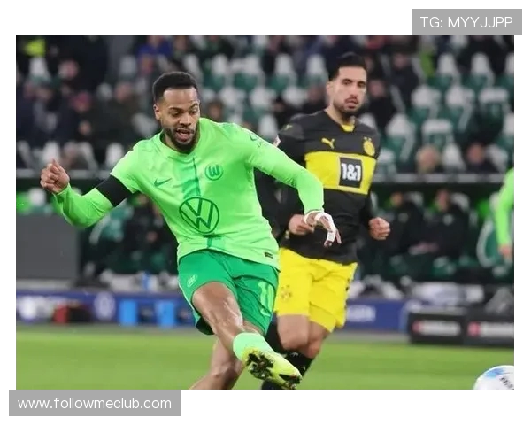 利兹联免签狼堡锋线多面手恩梅加 两年合同补强英超回归阵容(3)